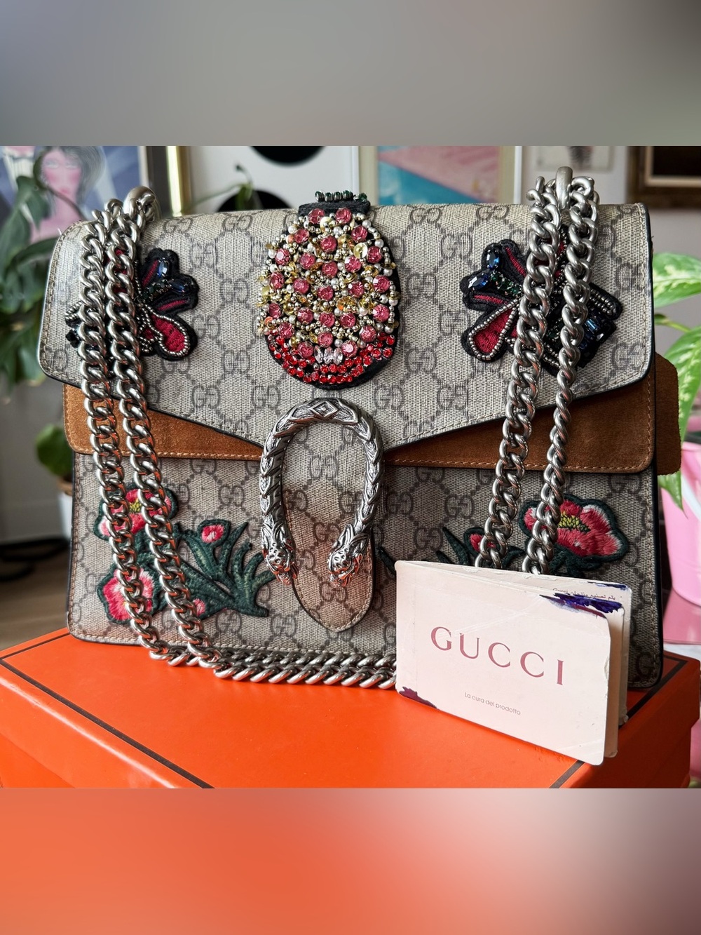 Authentic Gucci Dionysus Embellished GG Supreme Shoulder Bag w/ sequins &Flowers